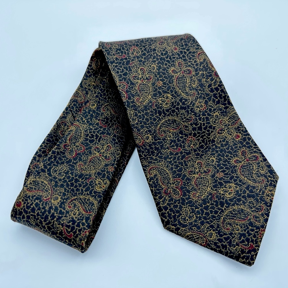 Vintage Ermenegildo Zegna Italian metallic print 100% Silk Tie